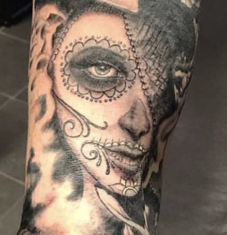 sleeve tattoo, day of the dead girl, day of the dead tattoo.