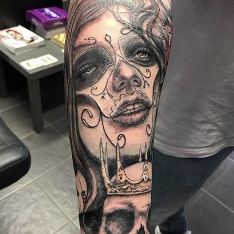 day of the dead girl tattoo, tattoo studio.